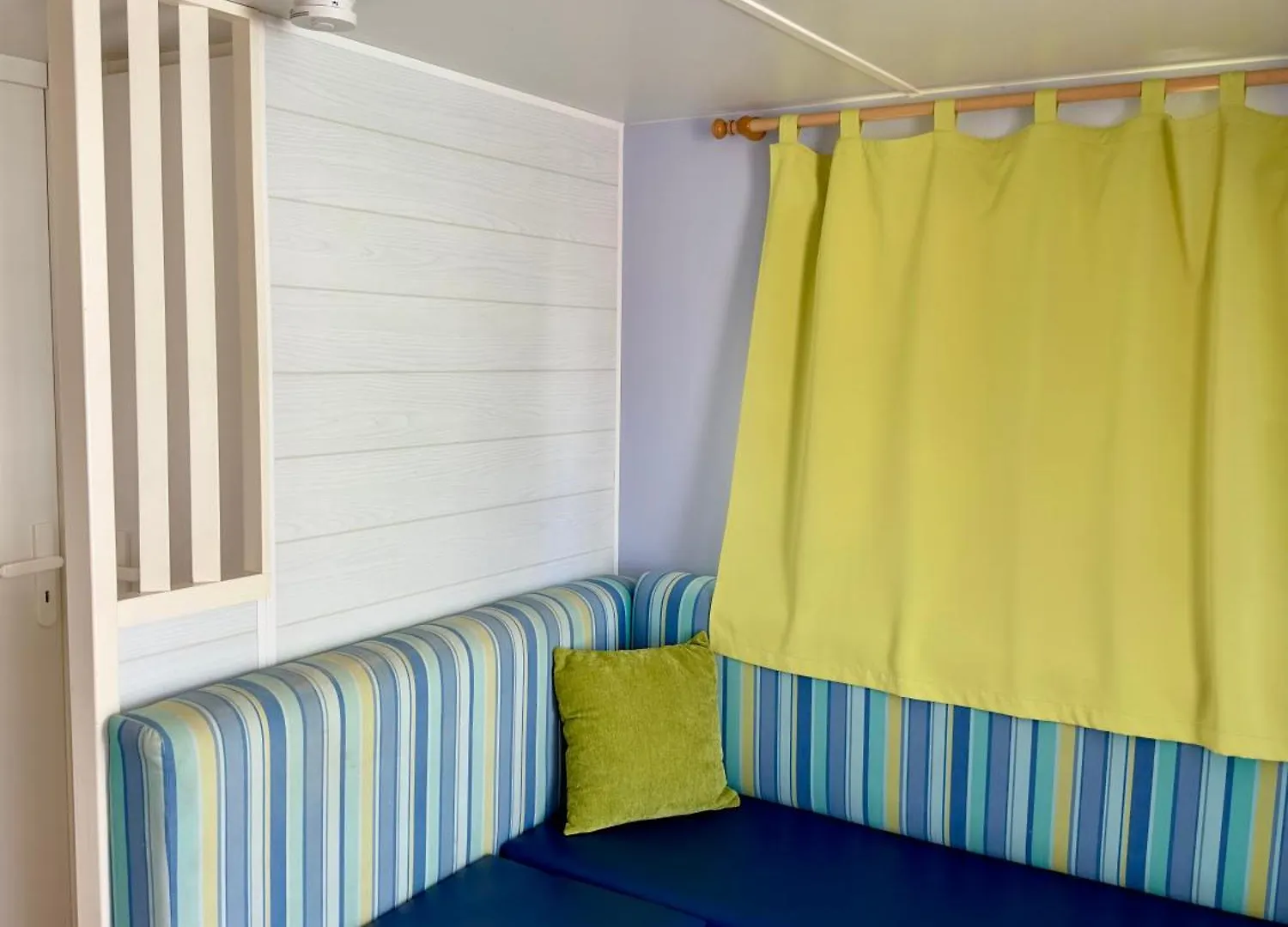 Bungalows Camp Guia  Holiday home